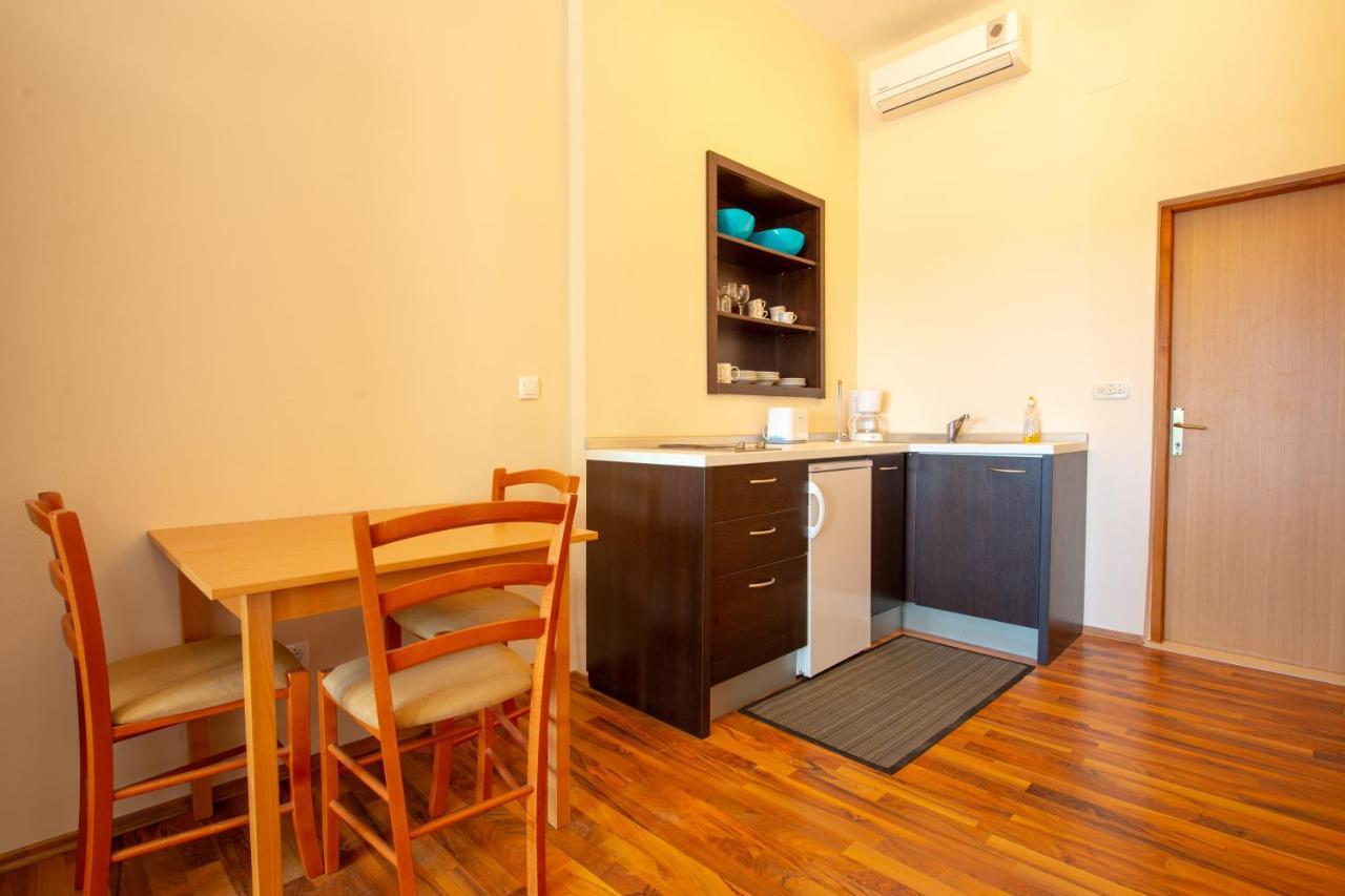 Apartments Facini Košljun المظهر الخارجي الصورة